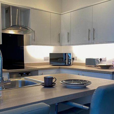 Eden Escapes Serviced Apartments Моркам Экстерьер фото